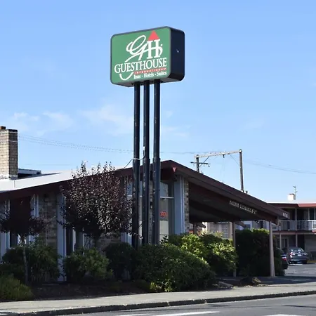 Olympic Inn & Suites-2
