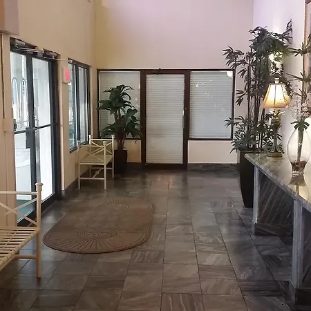 Reef Hotel-3