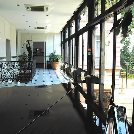 Grand Hotel Des Ambassadeurs-2