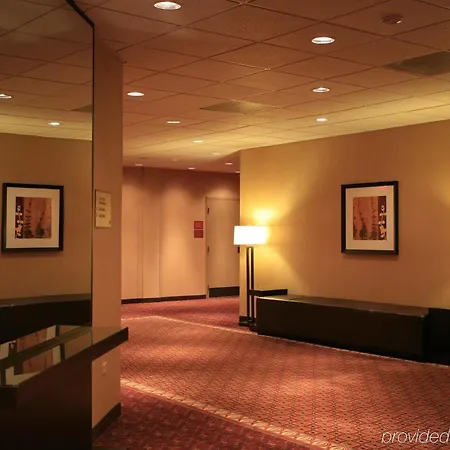 Holiday Inn Express Chicago-Palatine/North Arlington Heights-2