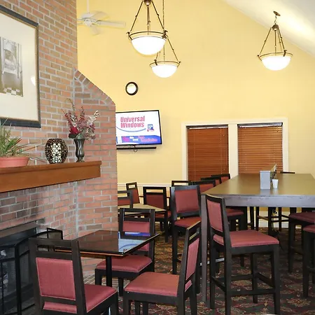 Fairbridge Inn & Suites - Akron Copley Township - West-3