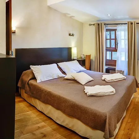 Hotel Les Remparts-3