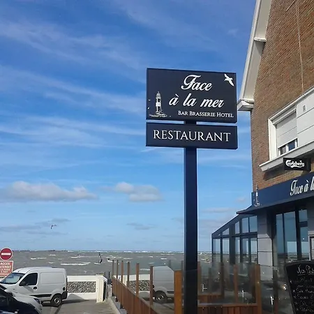 Face à la mer-2