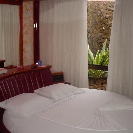 Hotel Paradise-3