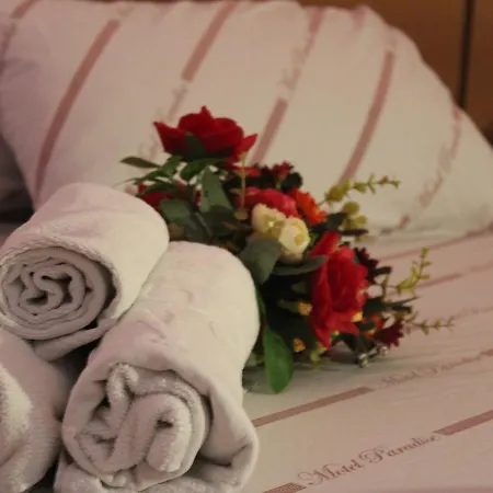 Motel Paradise (Adults Only)-2