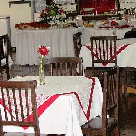 Alpes Hotel-2