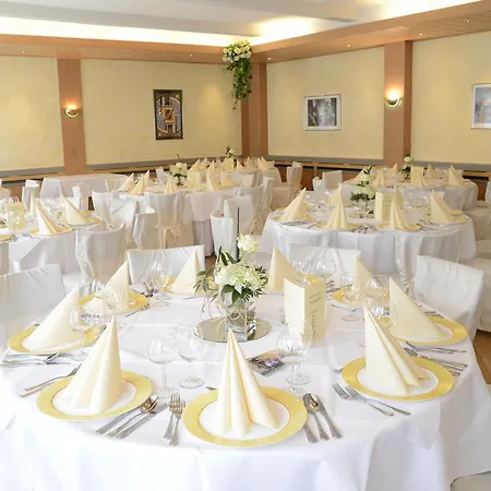 Hotel Alt Riemsloh-2