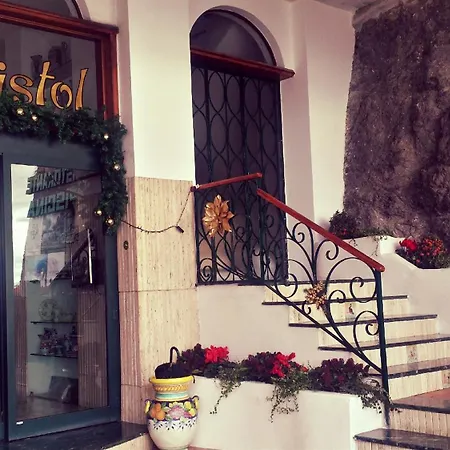 Hotel Bristol-3