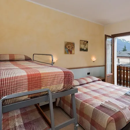 Hotel Pineta-3