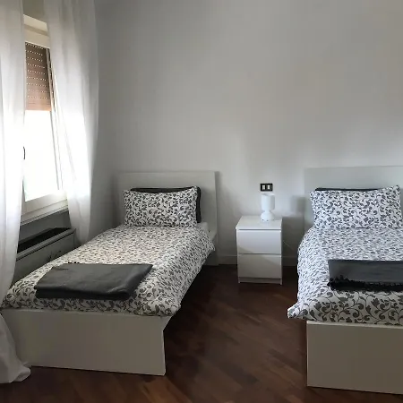 Guesthouse Flora-2