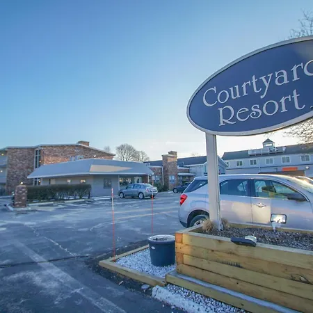 Courtyard Resort-2
