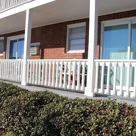 Surfside Lodge-2