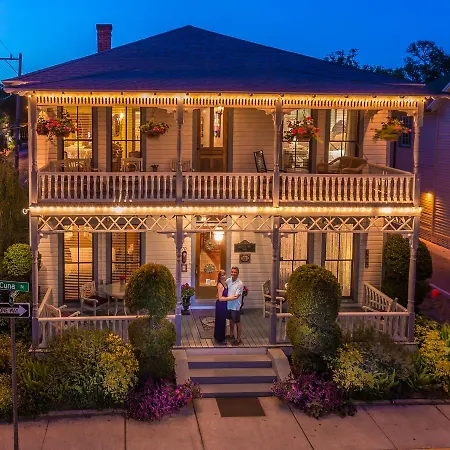 Carriage Way Inn Bed & Breakfast Adults Only - 21 Years Old And Up-2