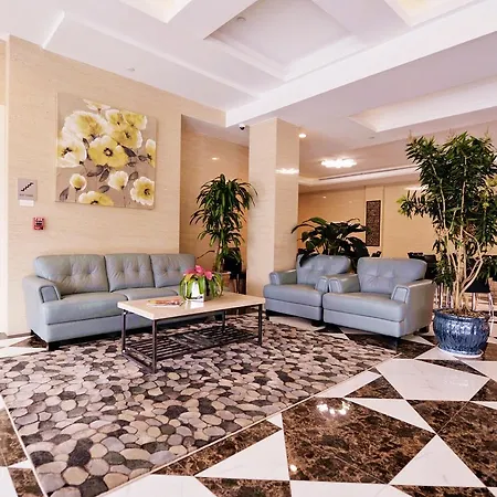 Wyndham Garden Fresh Meadows Flushing-3
