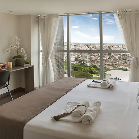 Tryp By Wyndham Varginha Cafe Royal-2