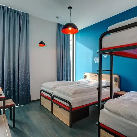 Meininger Hotel Amsterdam Amstel-2