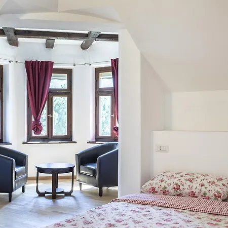 Villa Anita Rooms-3