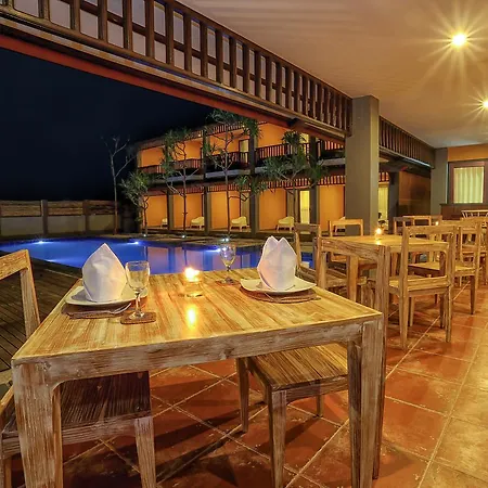 Sunset House Gili Meno-3