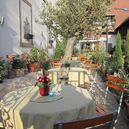 Hotel&Restaurant Weisenheimer Hof-3
