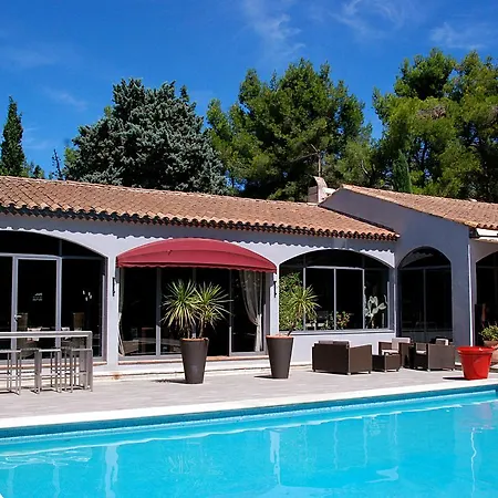 Hotel Les Mazets Des Roches-3