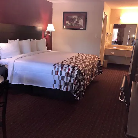 American Inn-3