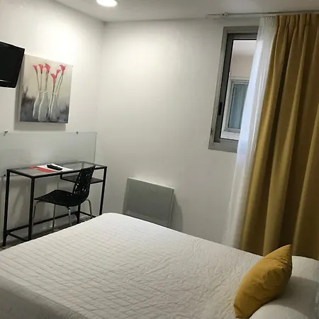 Hotel Le President-2