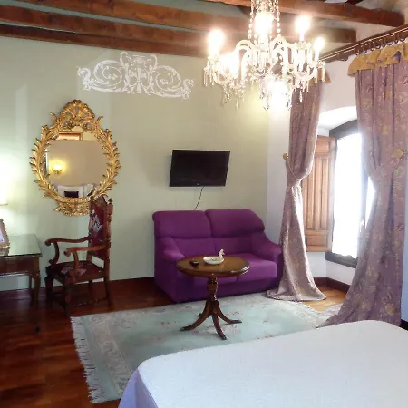 Hotel Boutique Nueve Leyendas-3