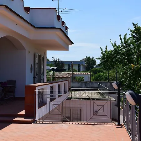 Appartamenti Del Golfo-2
