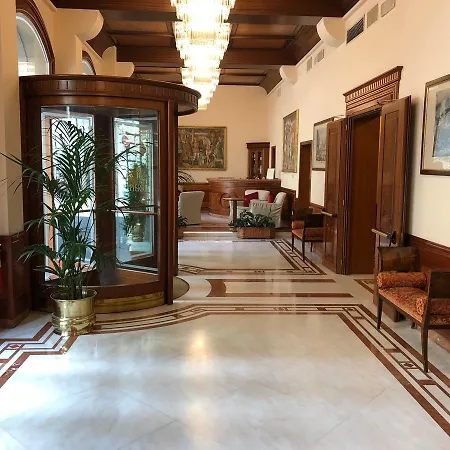 Hotel Pierre-2