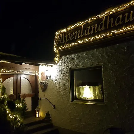 Alpenlandhaus-2