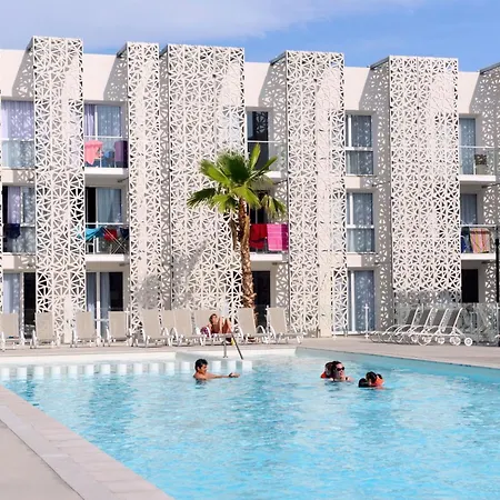 Appart'Hotel Odalys Nakâra-2
