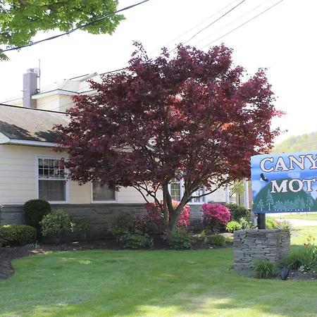 Canyon Motel-2