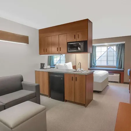 Microtel Inn & Suites By Wyndham Gardendale - Birmingham North-2