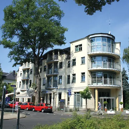 Hotel Am Blauen Wunder-3