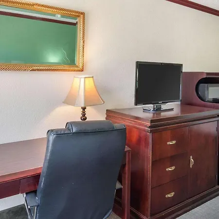 Quality Inn Shreveport Airport-3