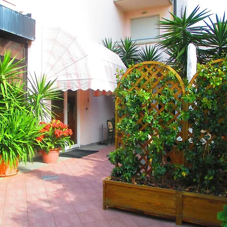 Hotel Prestige-3