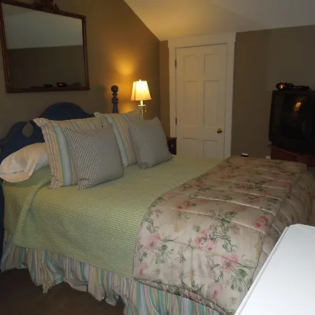 Mary Prentiss Inn-3