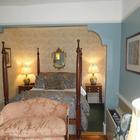 Mary Prentiss Inn-2