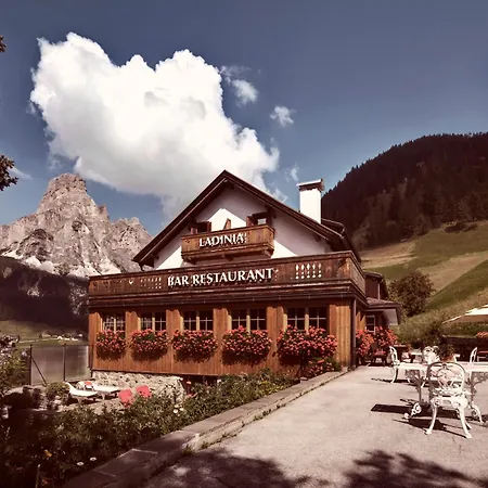 Berghotel Ladinia-3