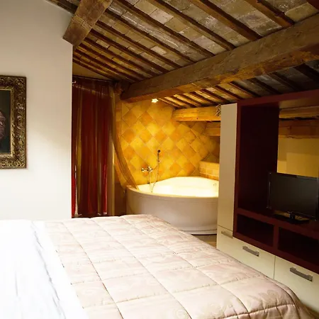 Hotel Palazzo Meraviglia Albergo diffuso-3