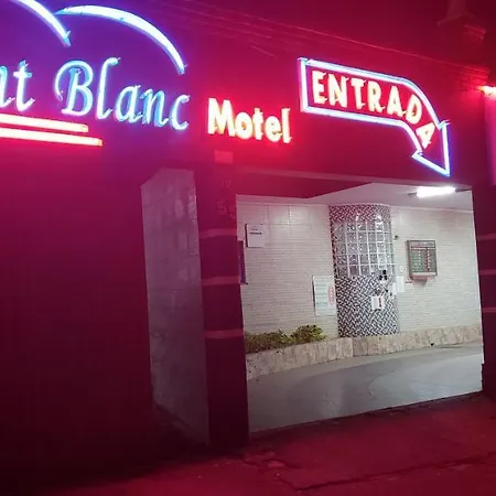 Motel Mont Blanc Gru-2
