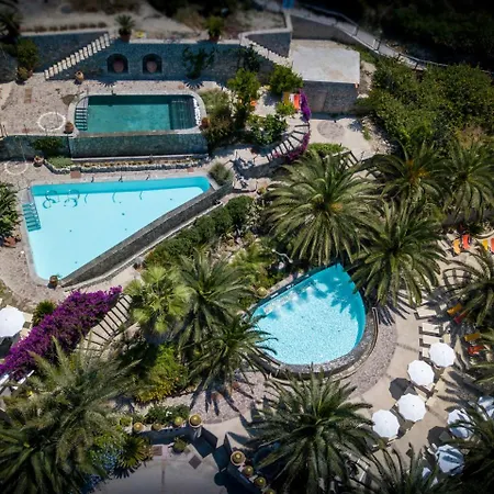 Semiramis Hotel De Charme & Pools-2