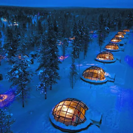 Kakslauttanen Arctic Resort - Igloos And Chalets-3