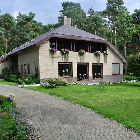 Maupertuus Bennekom-2