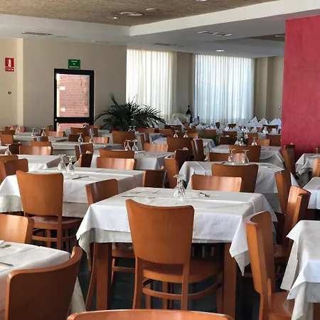 Hotel Puerta Guadalajara-2