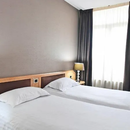 Le Grand Hotel-3