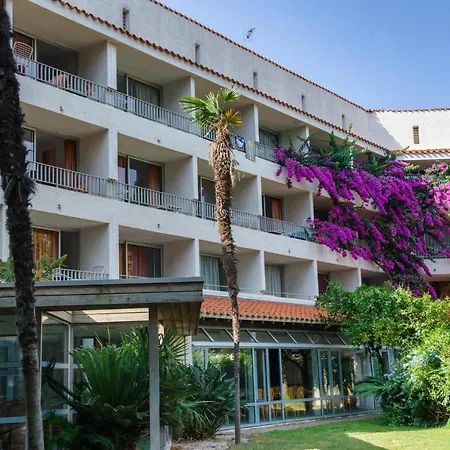 Hôtel Le Domaine du Mas Blanc by Popinns-3