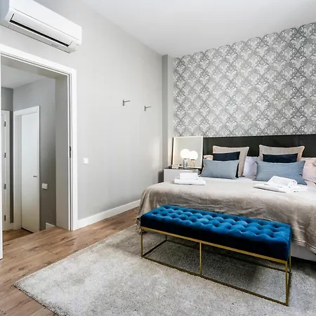 Gloria Suites By Lxway-3