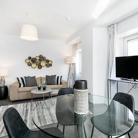 Gloria Suites By Lxway-2
