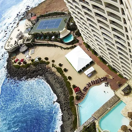 Las Olas Resort & Spa-2